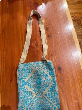 Burlap crossbody tote purse
